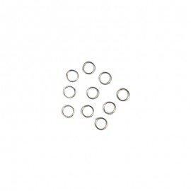 حلقه‌های فلزی 7 میلیمتری در بسته‌های 10 عددی 