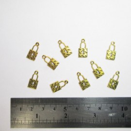 خرج کار قفل‌های طلایی در بسته‌های 10 تایی