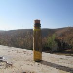 بطری شیشه ای رنگی مدل قلمی طرح چوب پنبه دار نمونه پرفروش