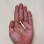جار شیشه ای کوچک مدل استوانه ای سایز 4 سانتی متر چوب پنبه دار ارسال به سراسر کشور فروش عمده و تکی