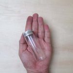 مک کارتی شیشه ای طرح استوانه در دار سایز 9 سانتی متر وارداتی باکیفیت