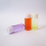بطری شیشه ای کوچک درب پیچی10میل مناسب نگهداری مواد مختلف